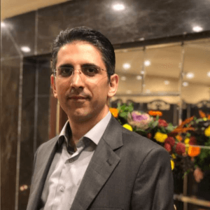 صادق مقدم